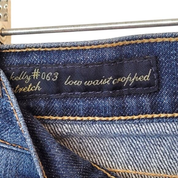 Citizens of Humanity Dark Wash Y2K Kelly Low Waisted Crop Jeans - Picture 3 of 7